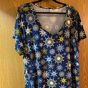 3xl like new holiday Lularoe classic t